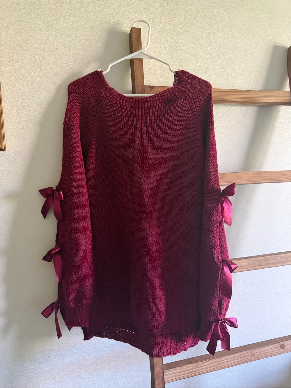 Cashmere Top
With bows